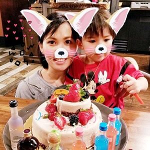 Meet your Posher, Thuy